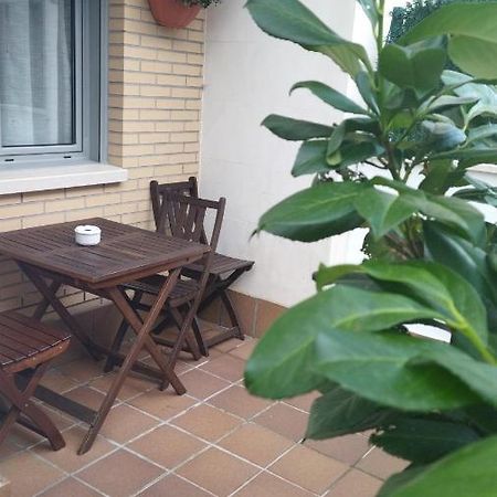 Apartamentos Mar Y Ola 1 Posada De Llanes 외부 사진