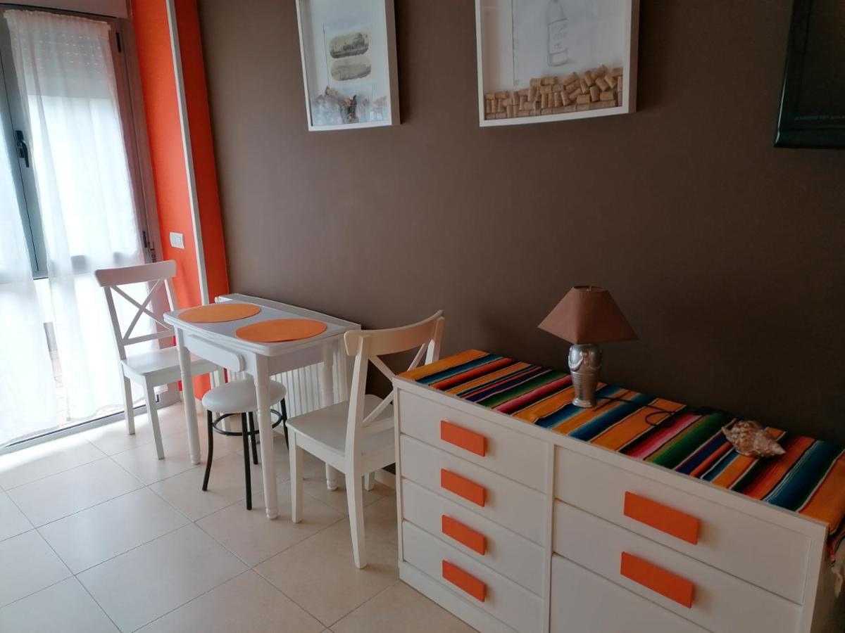 Apartamentos Mar Y Ola 1 Posada De Llanes 외부 사진