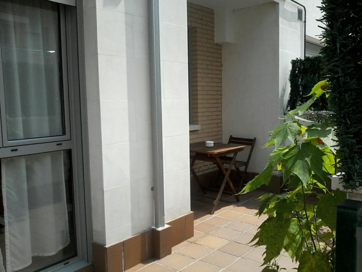 Apartamentos Mar Y Ola 1 Posada De Llanes 외부 사진