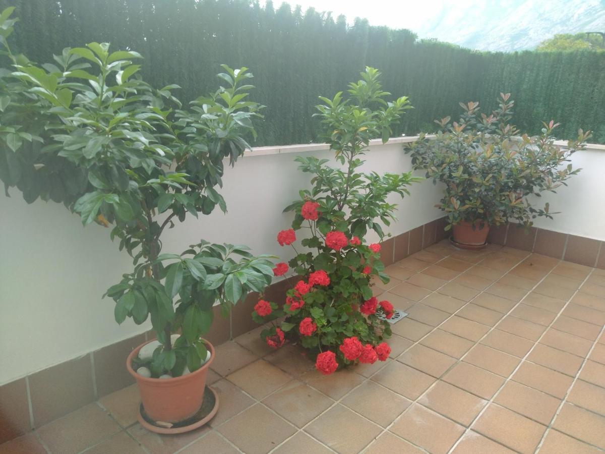Apartamentos Mar Y Ola 1 Posada De Llanes 외부 사진